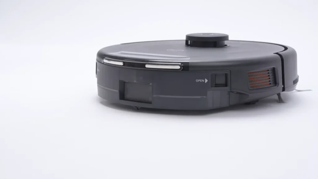 Guide pratique 2025 : aspirateurs robots adaptés aux poils d'animaux 27 eufy Clean L60
